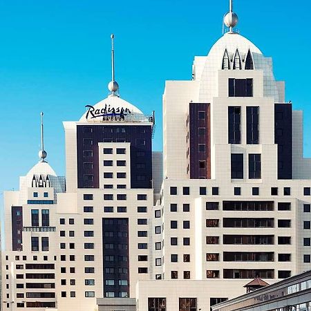 Radisson Hotel Astana Екстер'єр фото