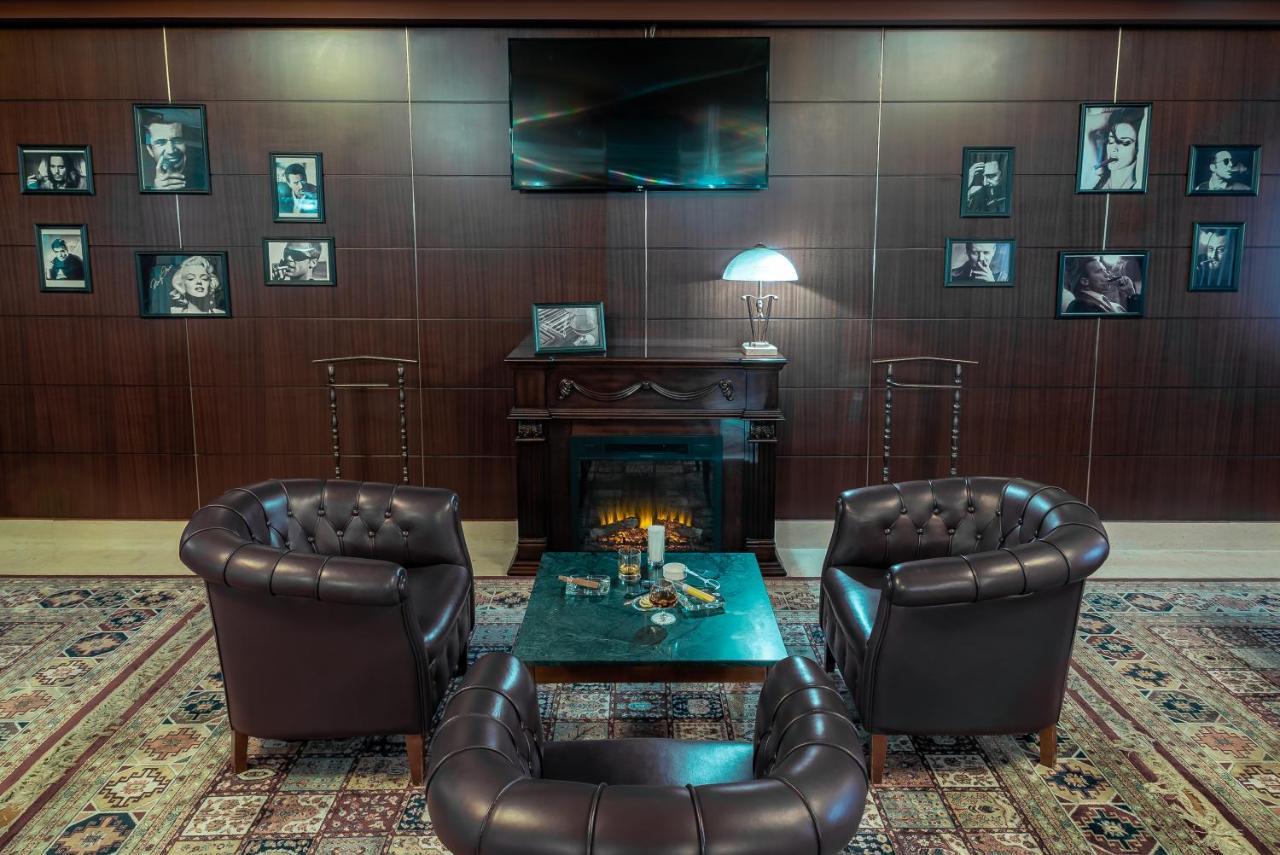 Radisson Hotel Astana Екстер'єр фото