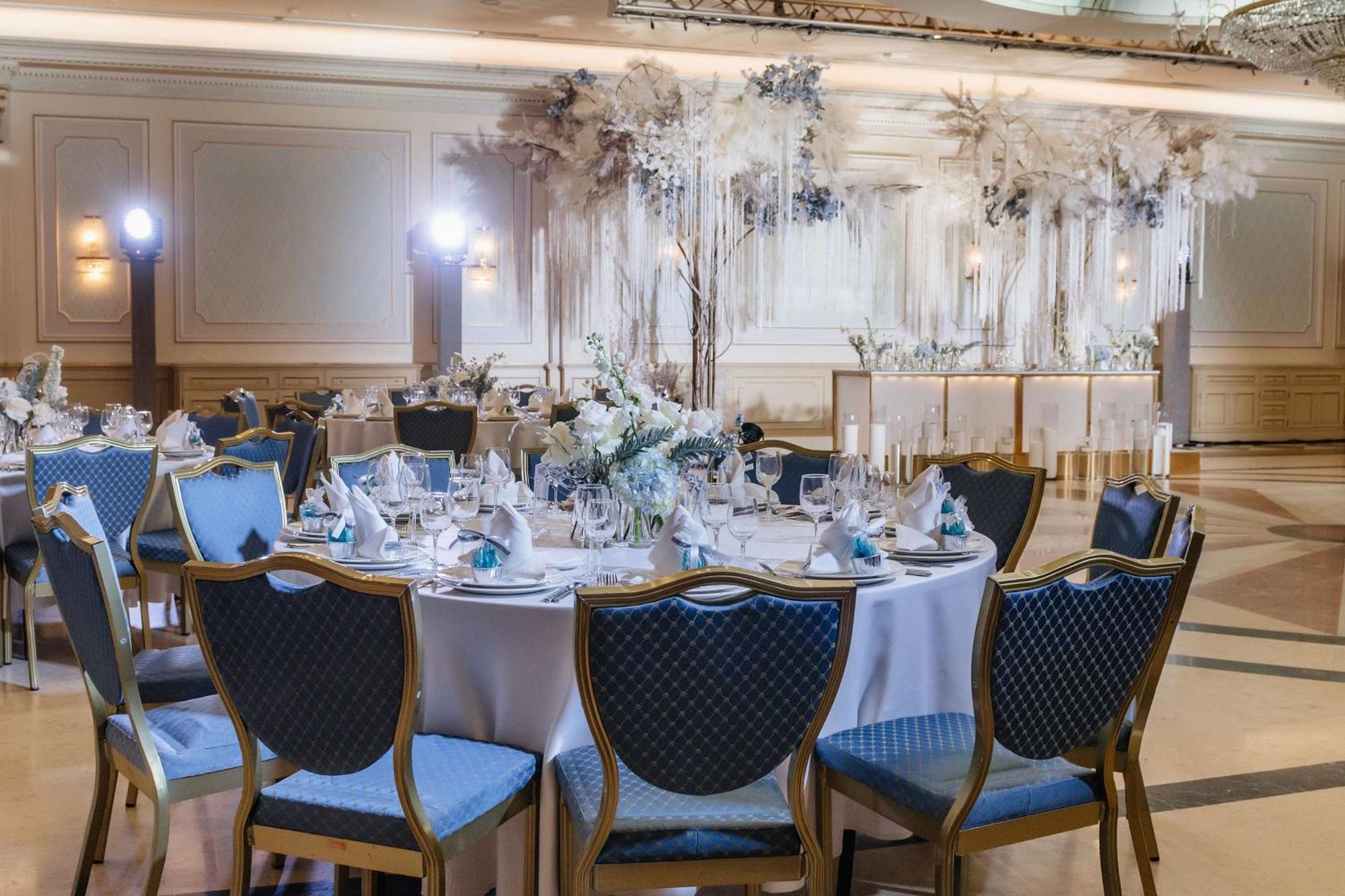 Radisson Hotel Astana Екстер'єр фото